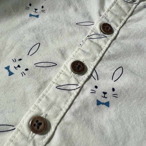 White Bunny Print Shirt and Navy Shorts - Picture 6 of 6
